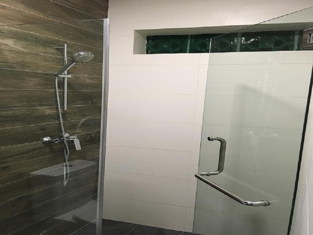 Фото Adamson Lodge - Hostel