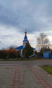 Церковь Рождества Пресвятой Богородицы (stanitsa Novopokrovskaya, ulitsa Suvorova, 18) ، كنيسة أرثوذكسية