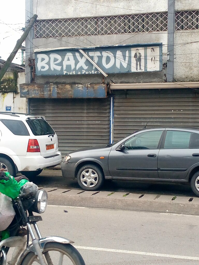 Department store Braxton Pret-a-Porter Bonadibong, Douala, photo