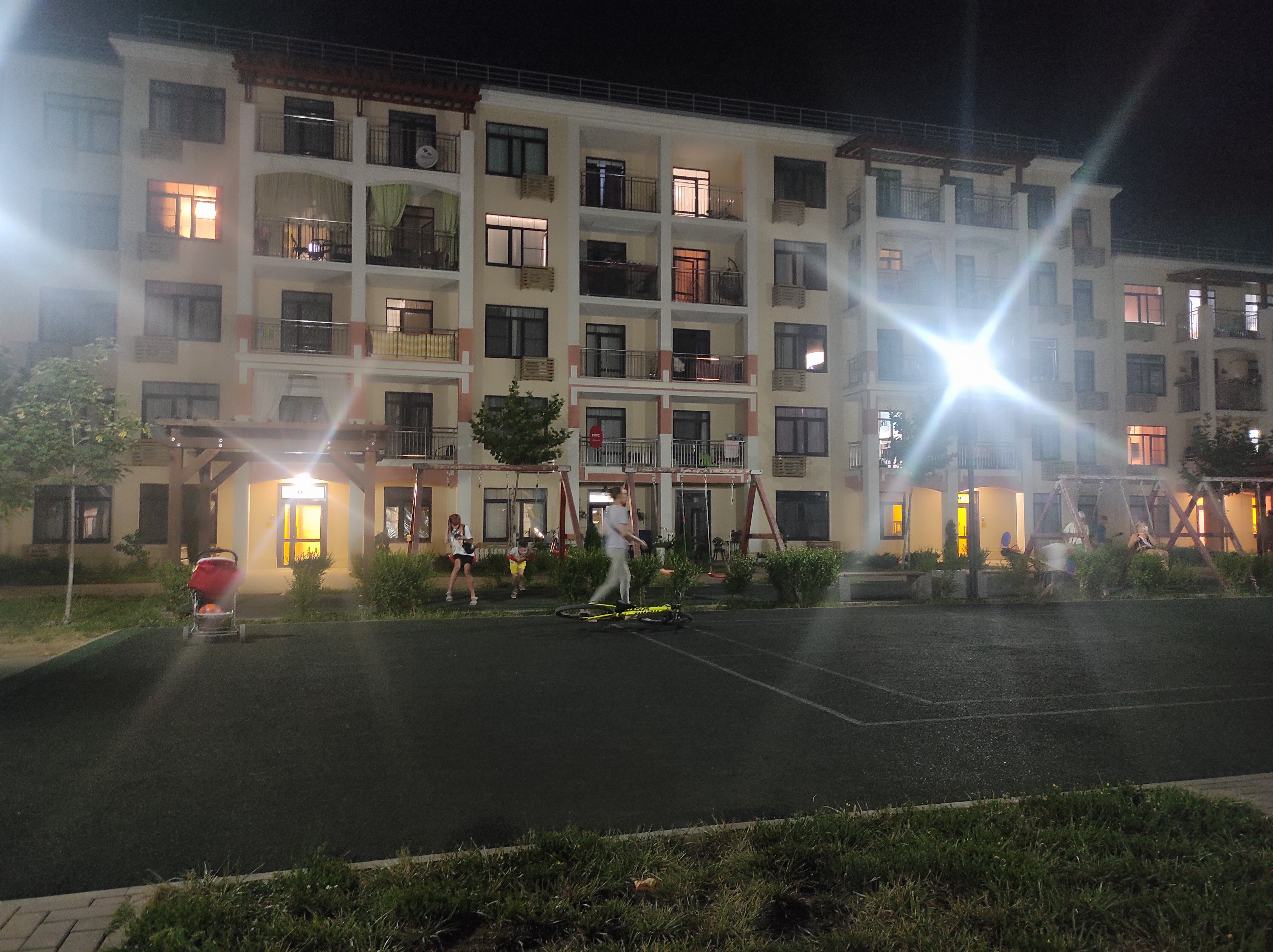 Фото Holiday House