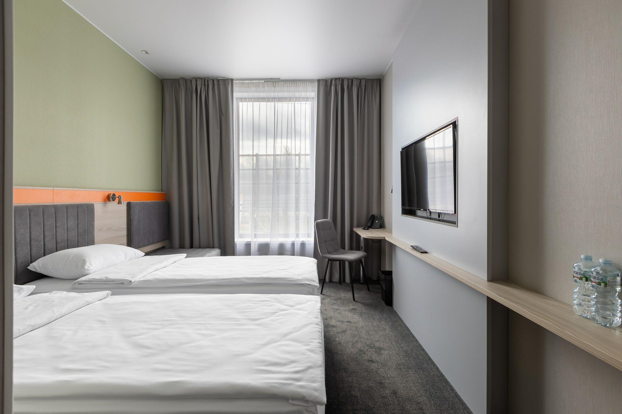 Фото отеля 2