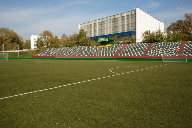 Стадион труд в москве