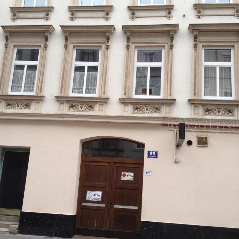 Фото Debo Apartments Westbahnhof