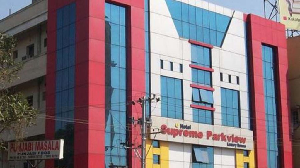 Фото отеля 1