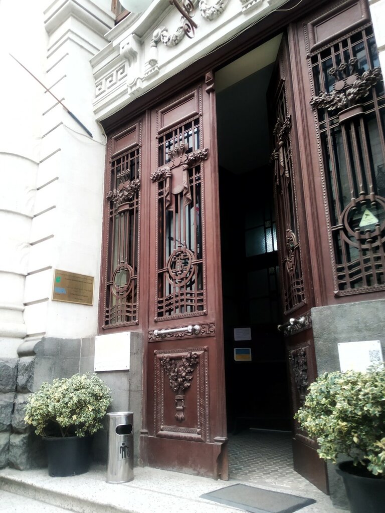 Light engineering Public Library, Tbilisi, photo