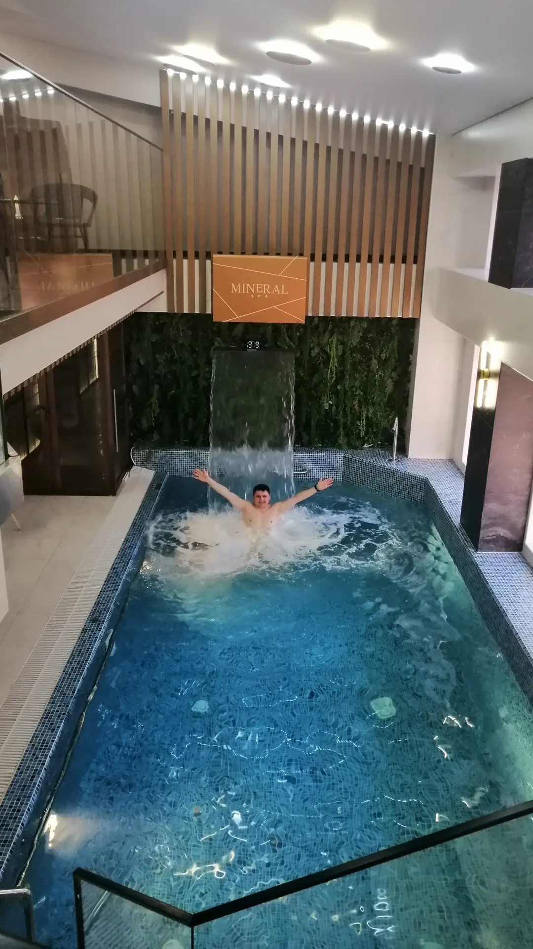 Фото Пан интер