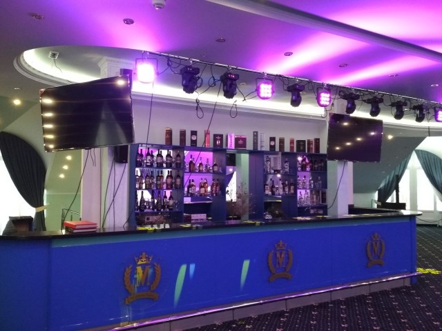 Фото Мэриан Холл