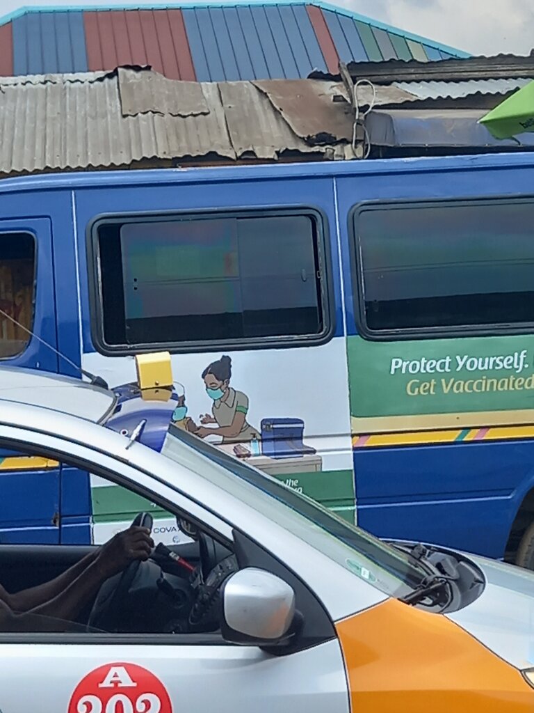 Electronic goods store Electronics Store, Accra, photo