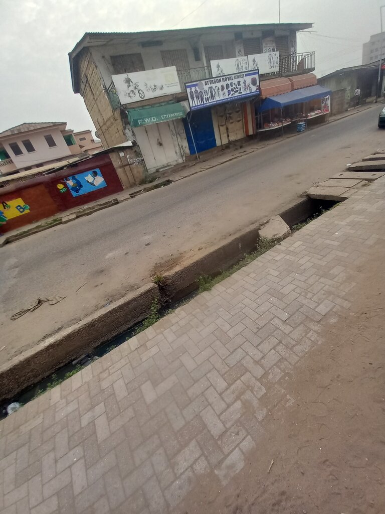 Business school F. W. D. Enterprise, Accra, photo