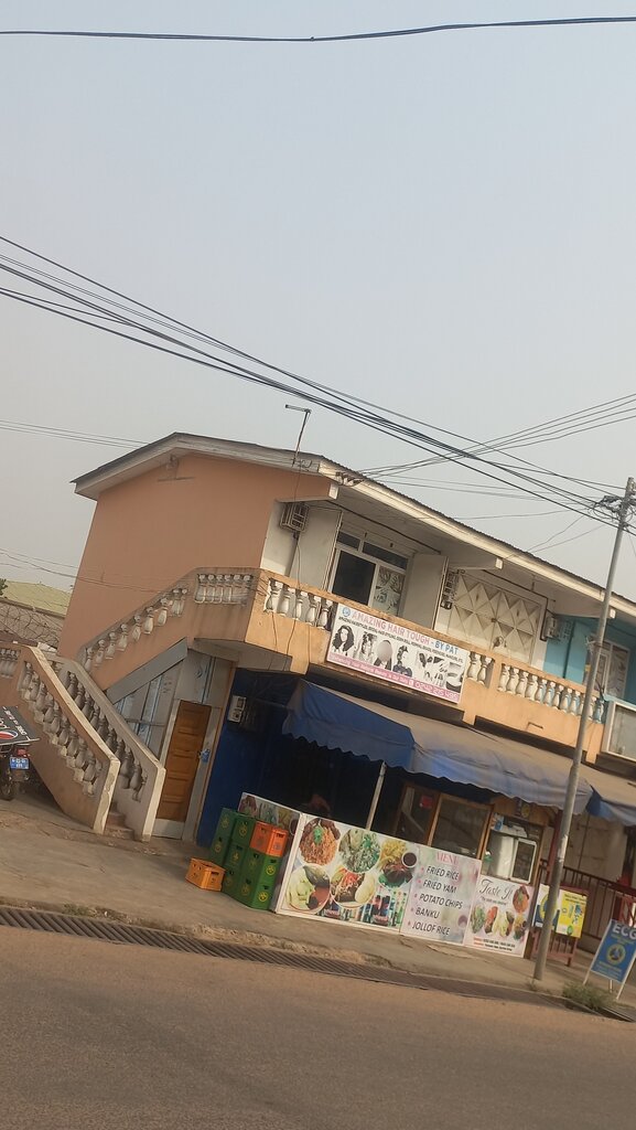 Fast food Taste IT, Accra, photo