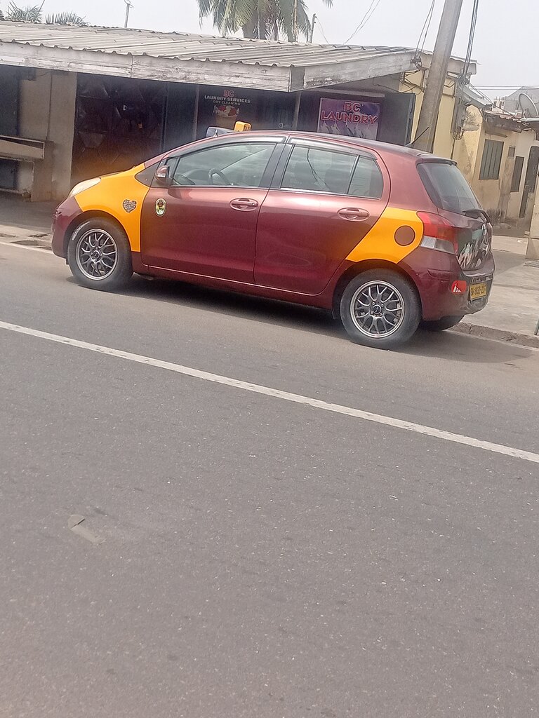 Dry cleaning Bc Laundry, Accra, photo