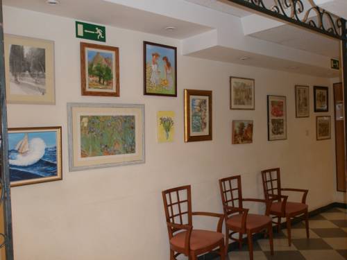 Фото Hotel Mayna