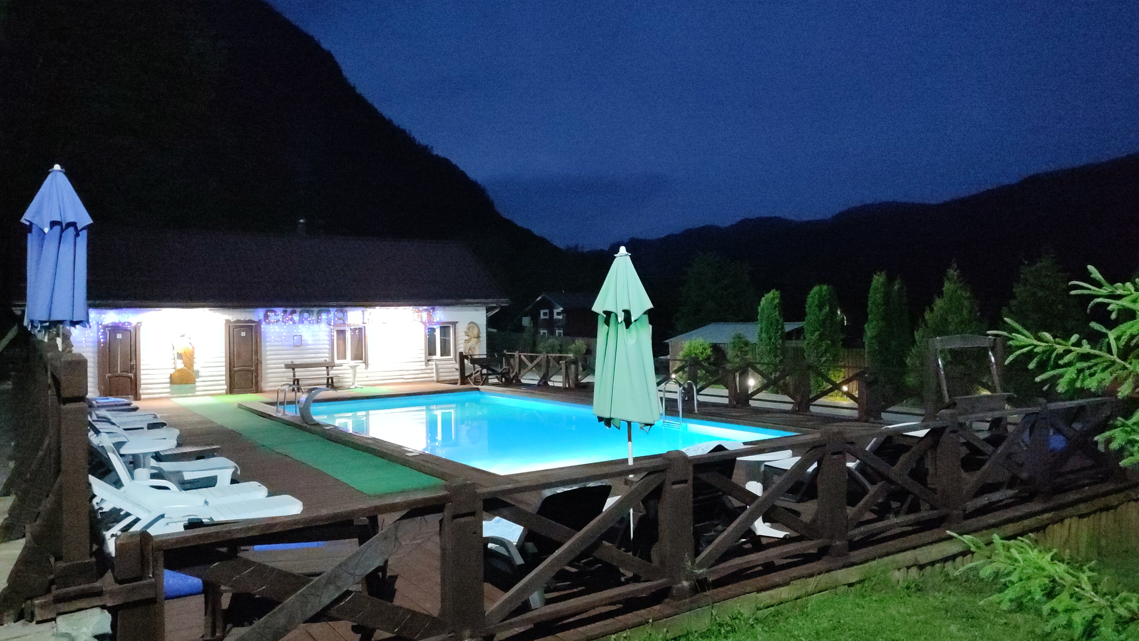 Фото Скала Монах