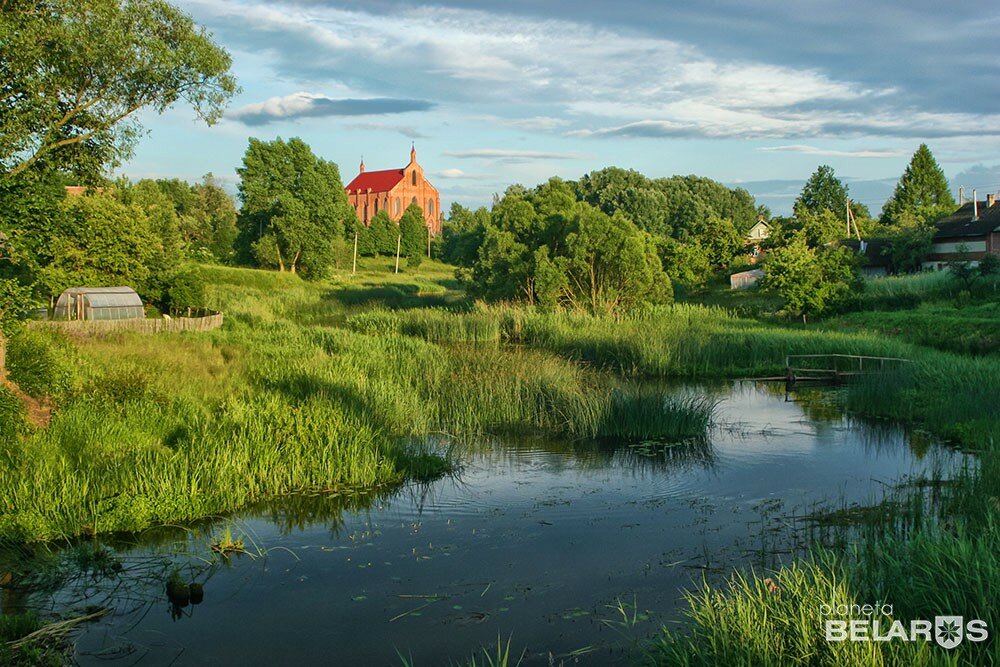 Catholic church Saint Lawrence church in Ušačy, Vitebsk District, photo