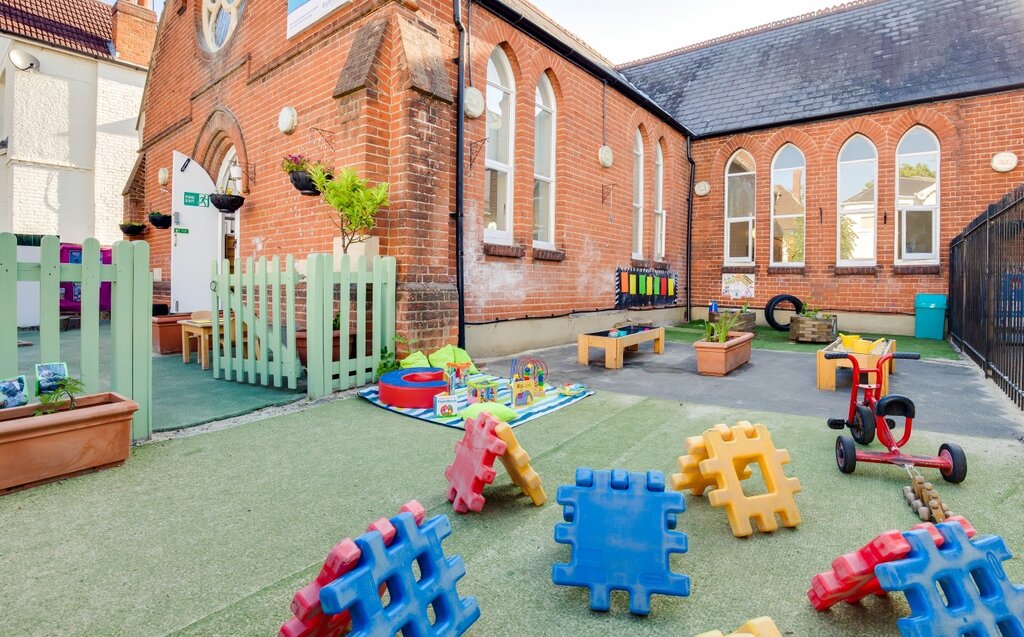 School Bright Horizons Esher Day Nursery and Preschool, England, photo