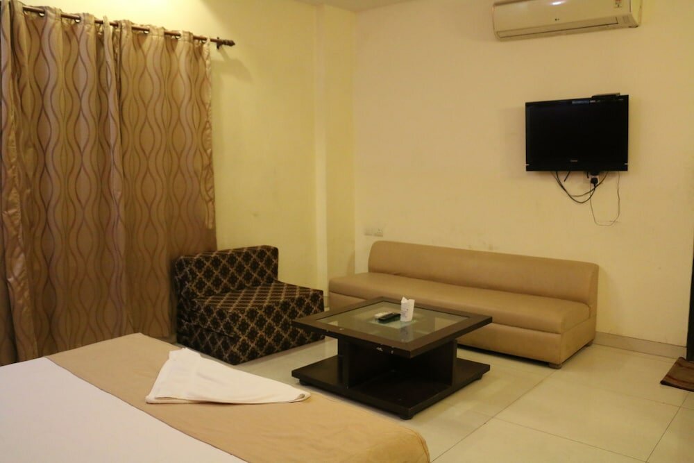 Фото Airport Hotel Delhi Aerocity Inn