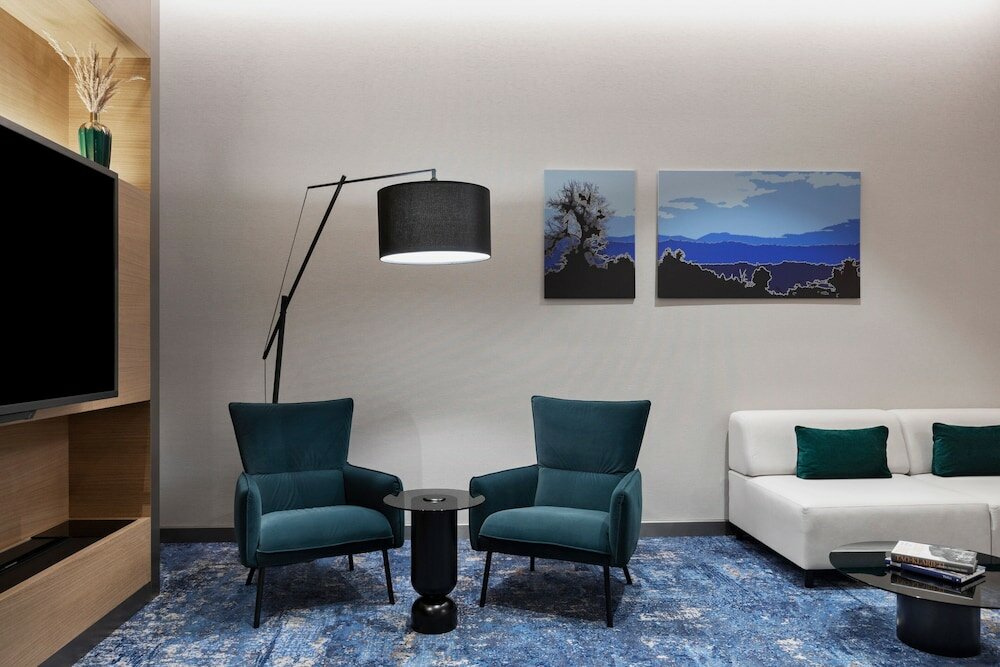 Фото Courtyard by Marriott Batumi