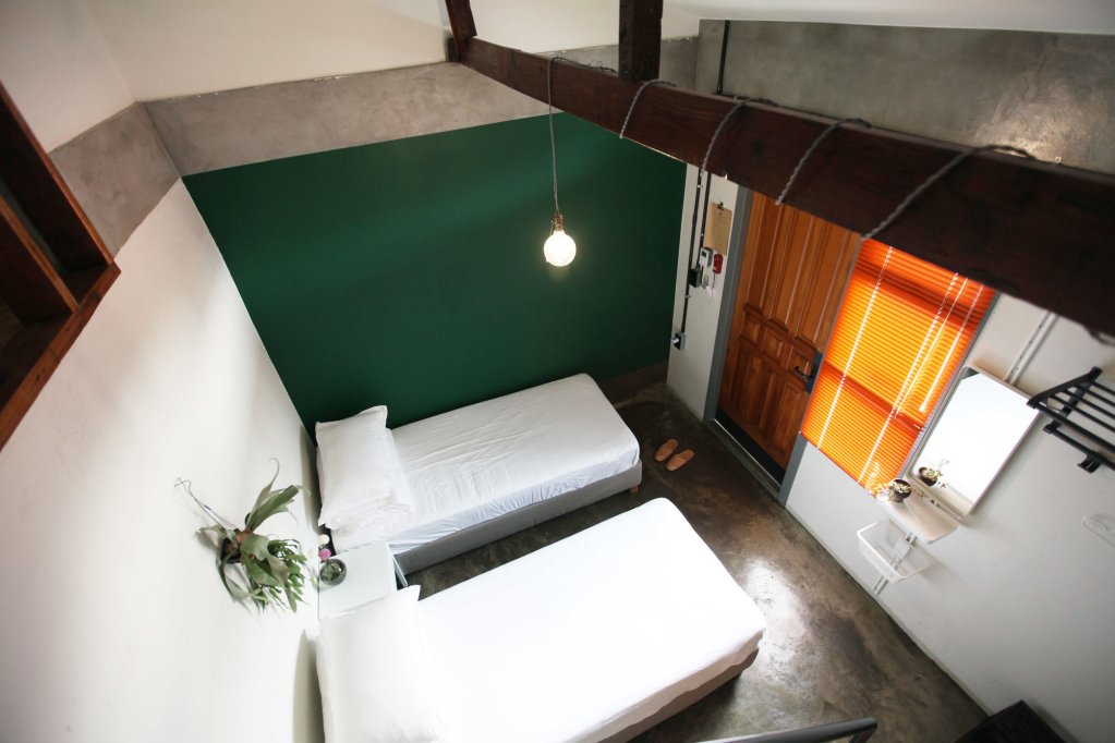 Фото Hongdae Guesthouse Pajamaparty - Hostel