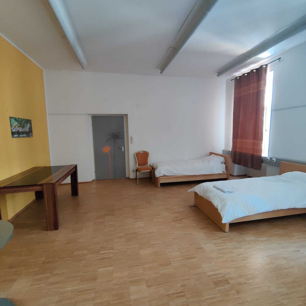 Фото The Wiedner Rooms