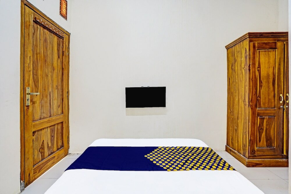 Фото Spot On 91824 Rumah Kaloka Syariah