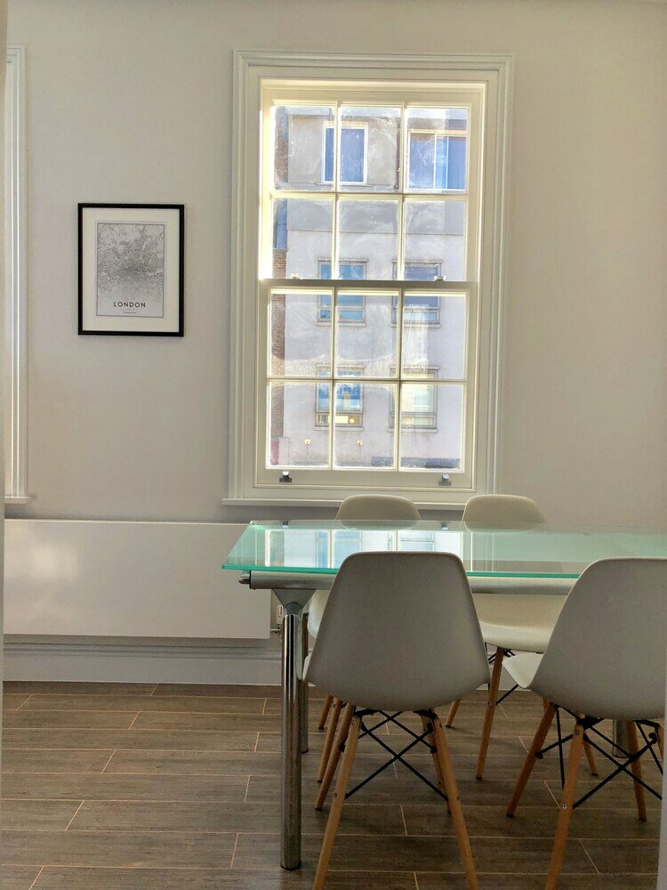 Фото Stylish Maisonette and studio in Victoria