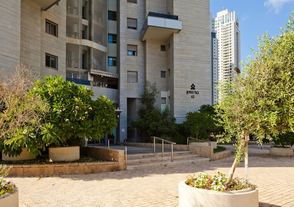 Фото Luxury Mini Penthouse Sea View Best Loc