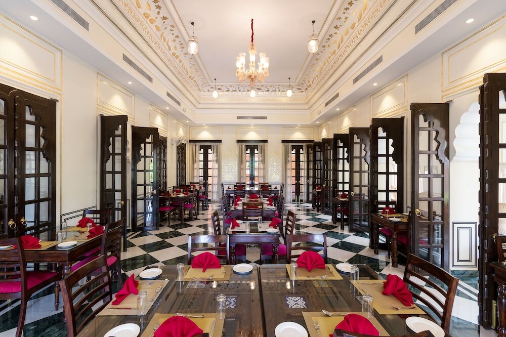 Фото Tree of Life Inderpura Resort, Udaipurwati