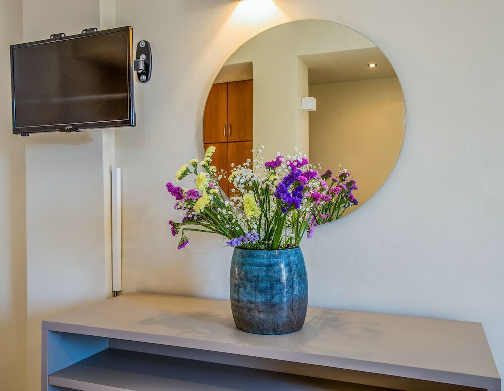 Фото Gianthea Studios and Apt