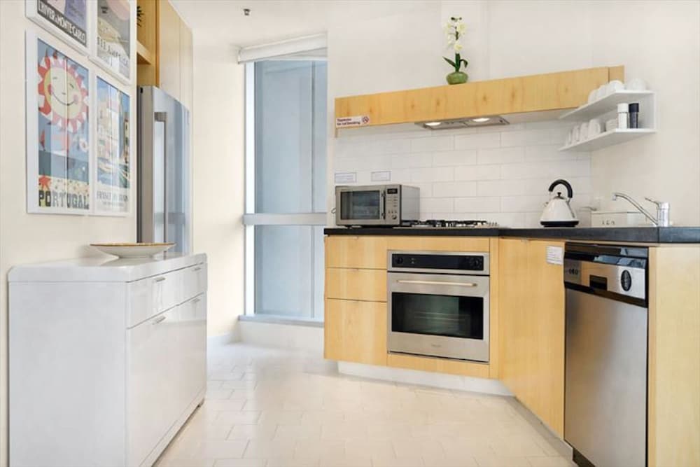 Фото Brady Hotels Central Melbourne