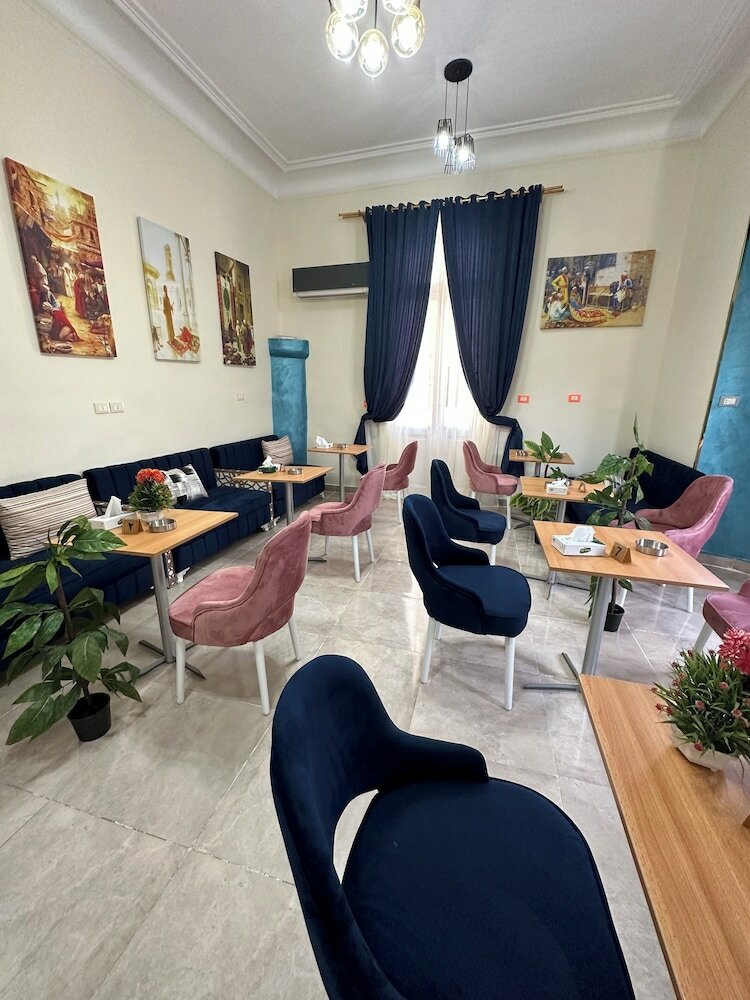 Фото Victory Of Downtown Hotel