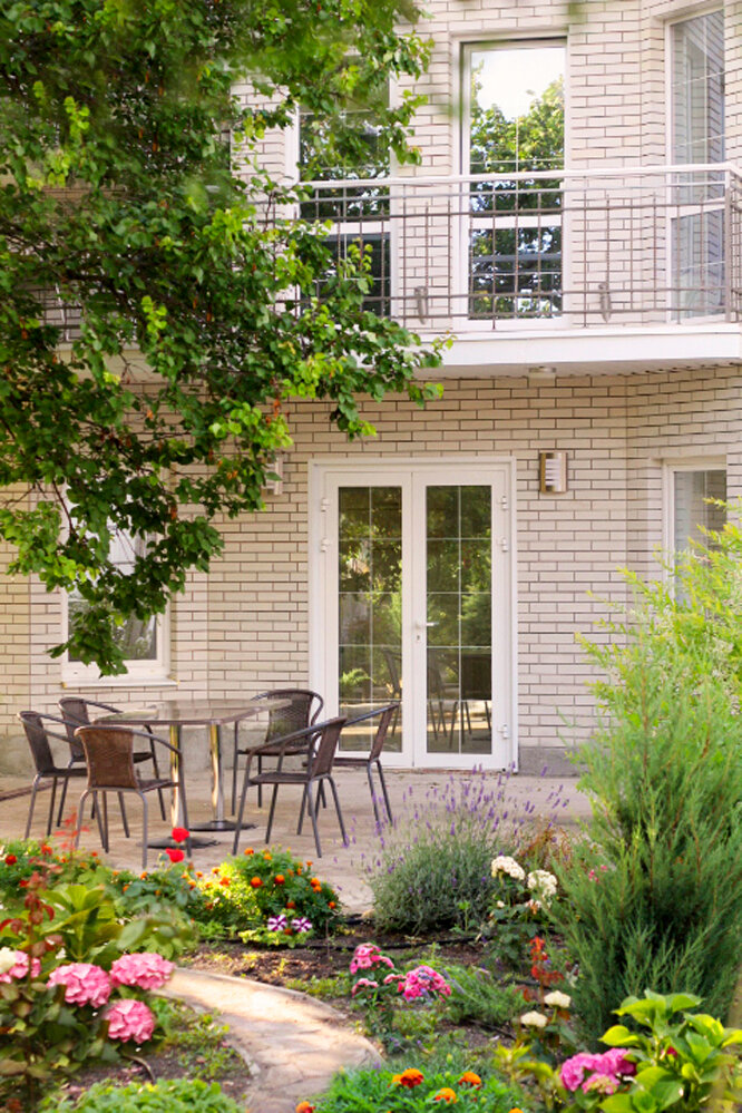 Фото отеля 2