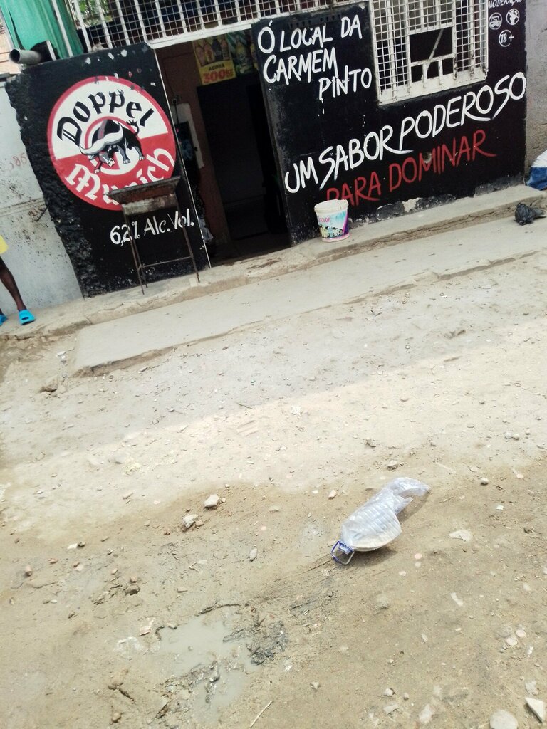 Cafe Doppel, Loanda, photo