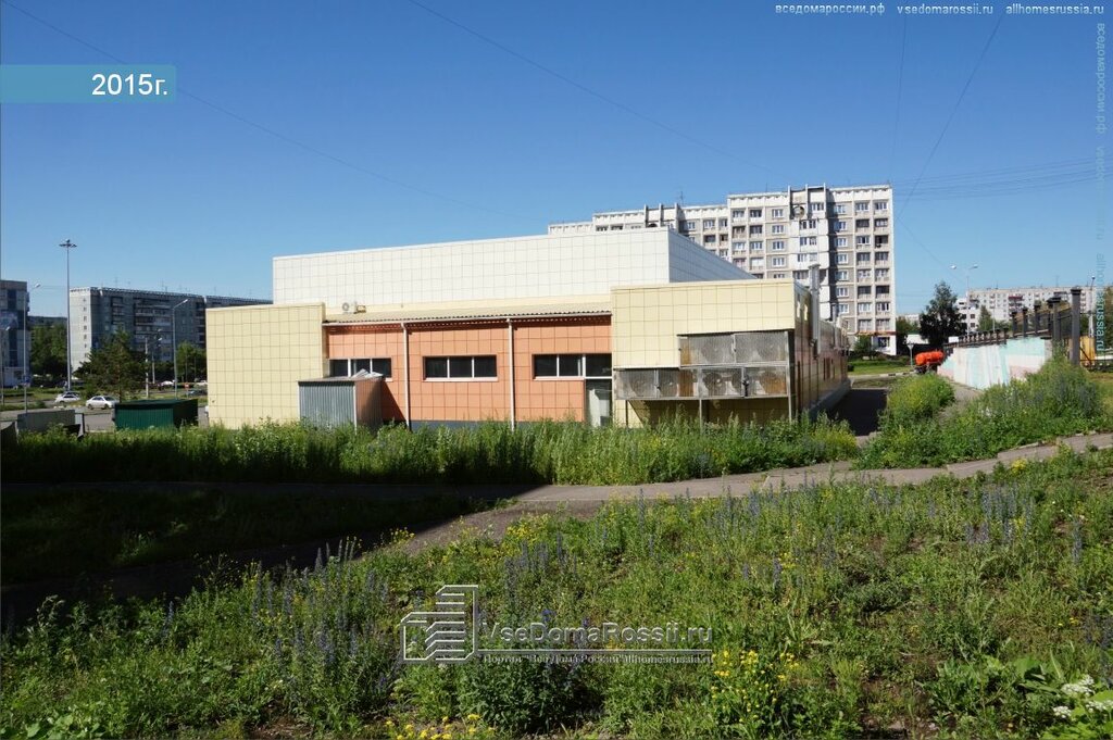Рокоссовского 2 Магазины