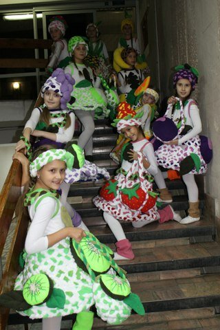 مدرسة لتعليم الرقص Detsky tsentr dosuga Ariel ، تومسك، صورة