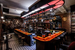 Pine bar (Omsk, ulitsa Karla Libknekhta, 2), bar, pub