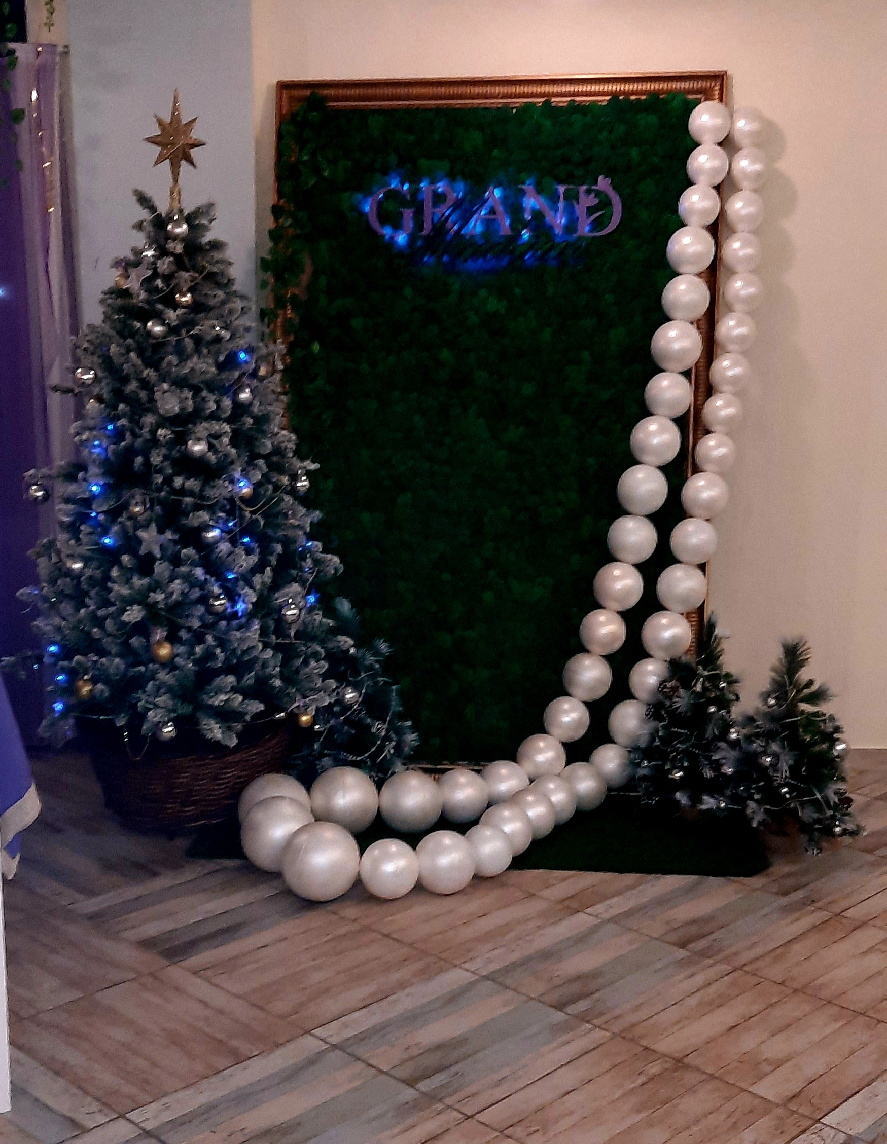 Фото Башни у башни