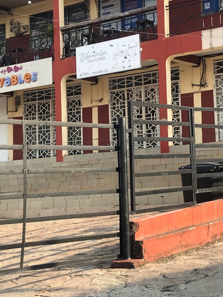 Beauty salon Bloomin SPA & nails, Accra, photo