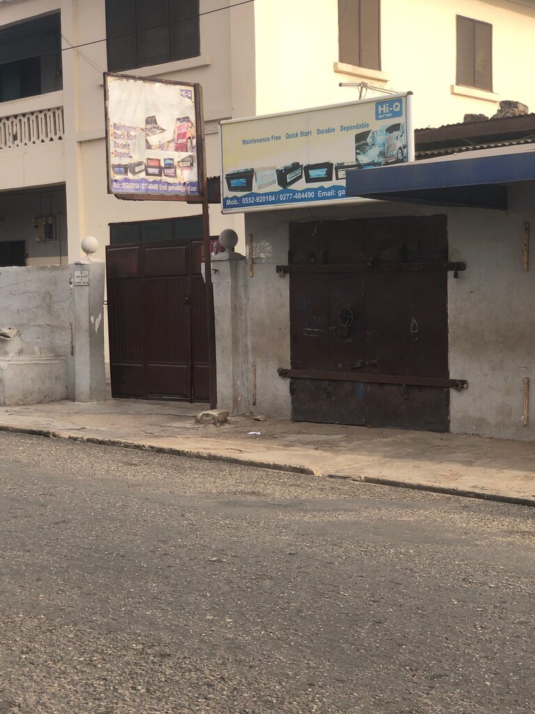 Batteries and chargers Ganiva Ltd, Accra, photo