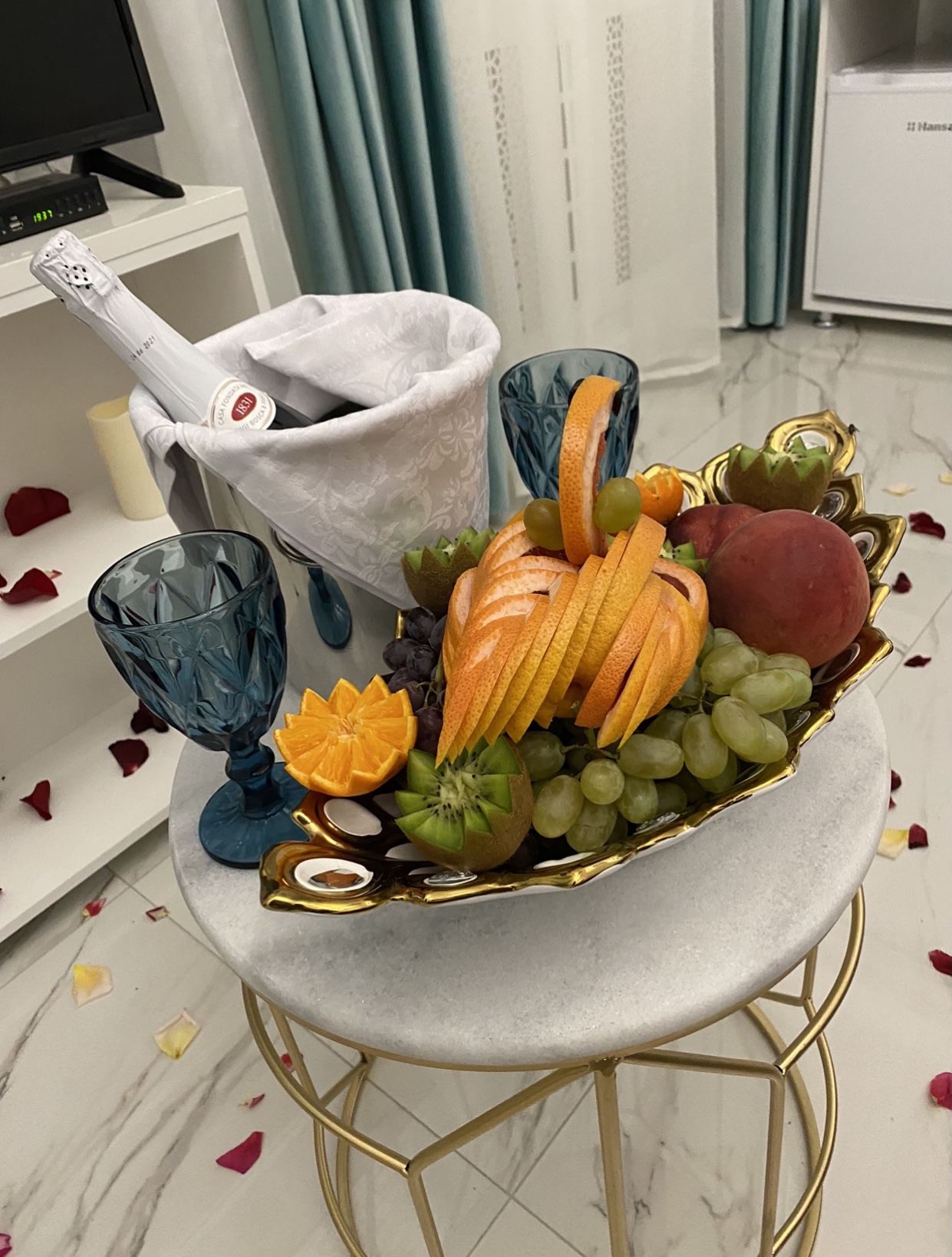 Фото Silver House