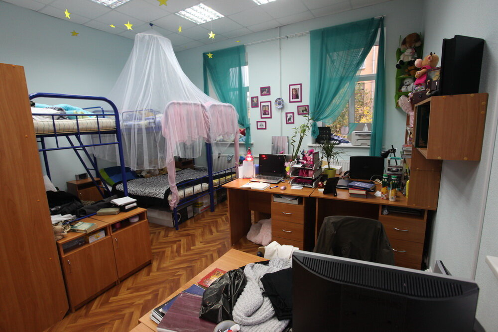 Dormitory Obshchezhitiye Gosudarstvennogo ekonomicheskogo universiteta, Saint Petersburg, photo