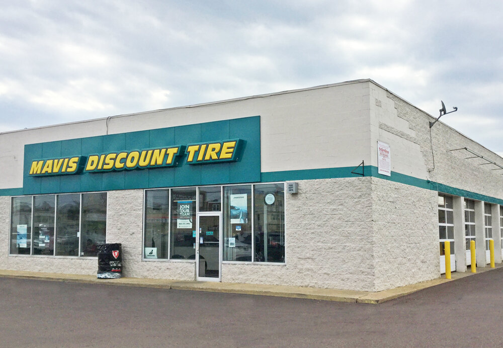 Tires and wheels Mavis Discount Tire, Commonwealth of Pennsylvania, photo
