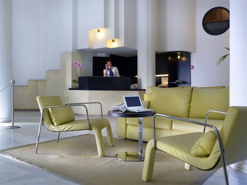 Фото Kyma Suites Beach Hotel