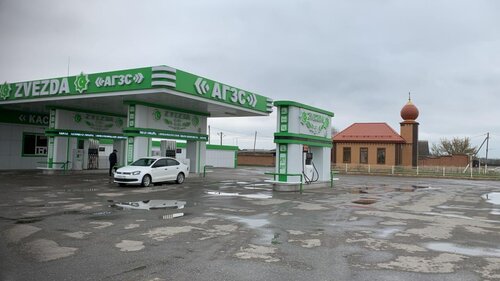 Gas station Zvezda, Chechen Republic, photo