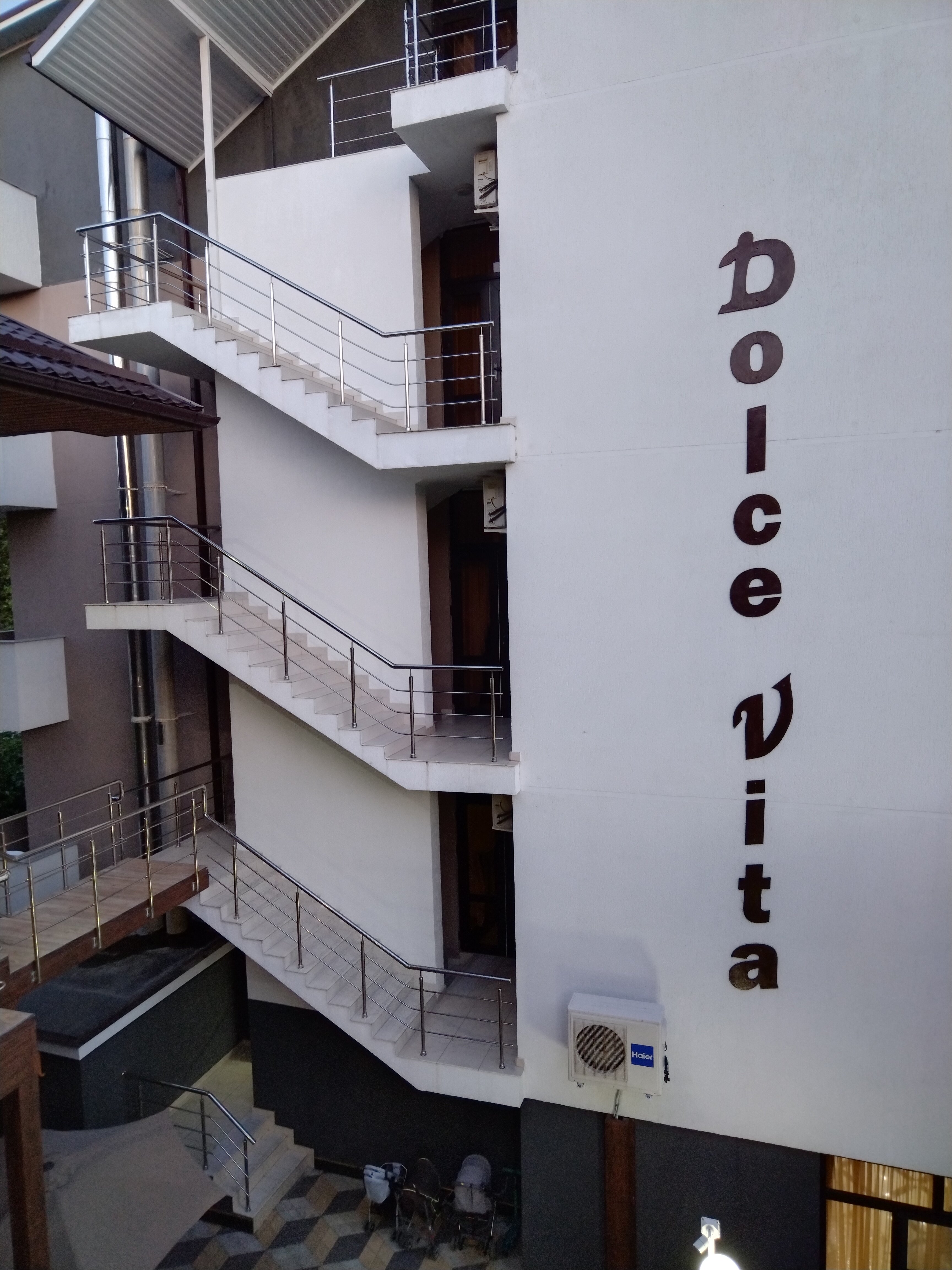 Фото Дольче Вита