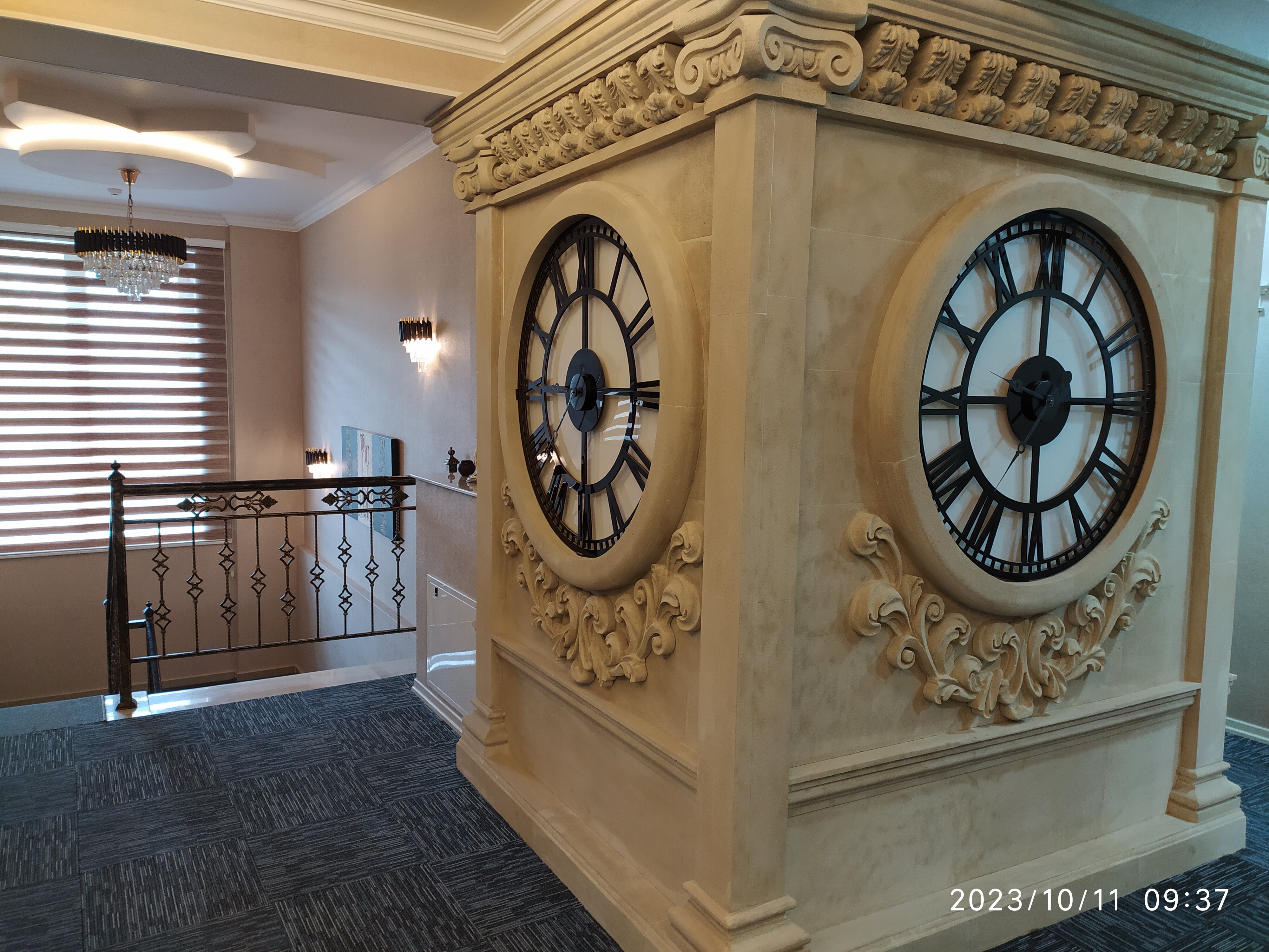 Фото The Clocktower Hotel