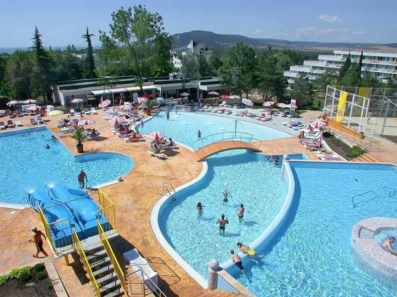 Гостиница Hotel.com All Inclusive в Албене