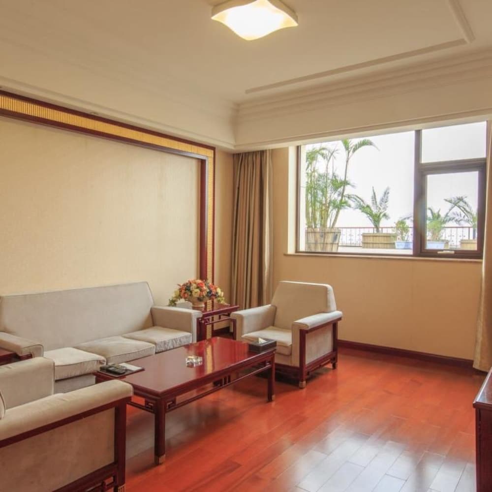 Фото Yun-Jing Sea View Hotel