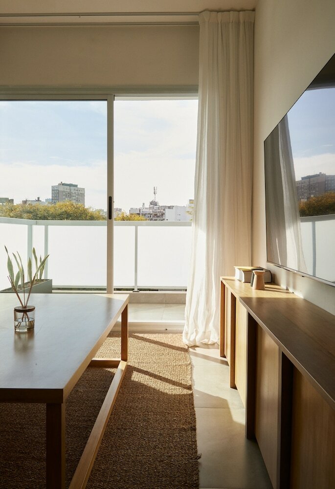 Фото Stylish 2-Bedroom Retreat in Palermo