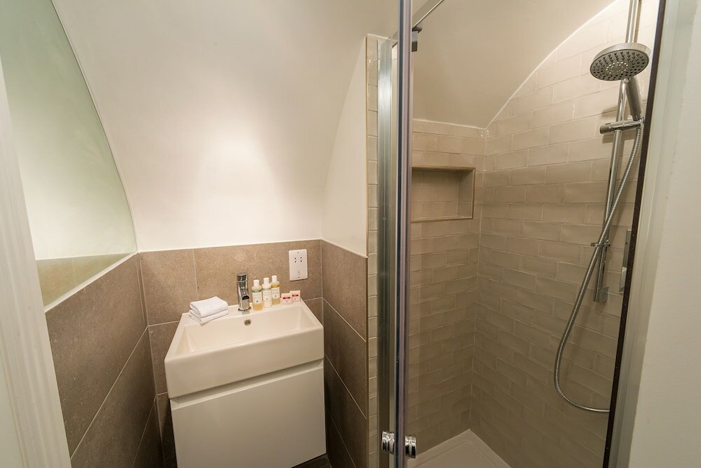 Фото Marylebone - Wyndham Street apartments by Flying Butler