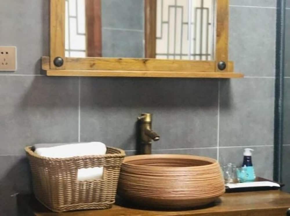 Фото Zhuozheng Xiangshu Inn